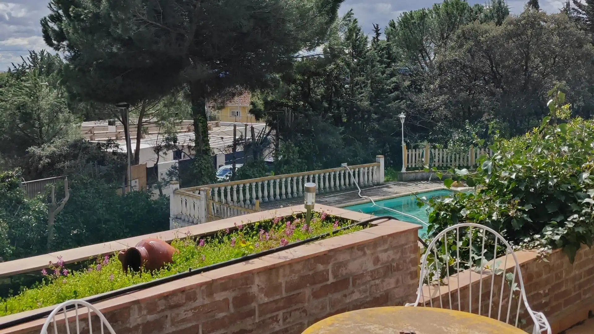 Houses for sale in Los Robles