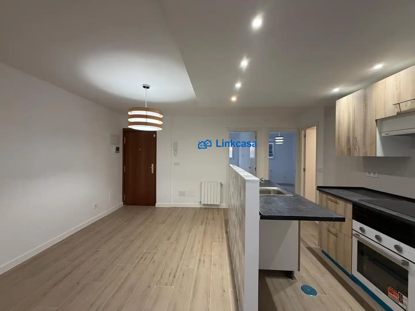 Wohnung zum Verkauf in Madrid mit Heizung und Alarm