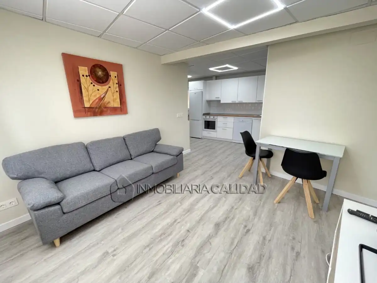 Living room of Flat for rent in Burgos  with Heating and Furnished