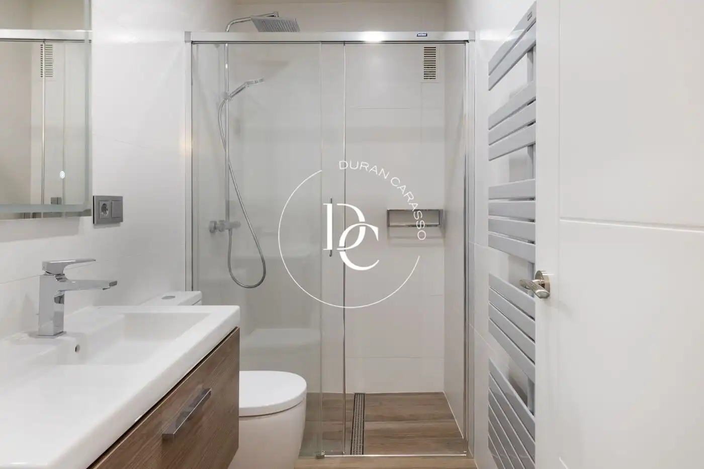 Baño de Piso en venta en Vilanova i la Geltrú con Aire acondicionado y Calefacción