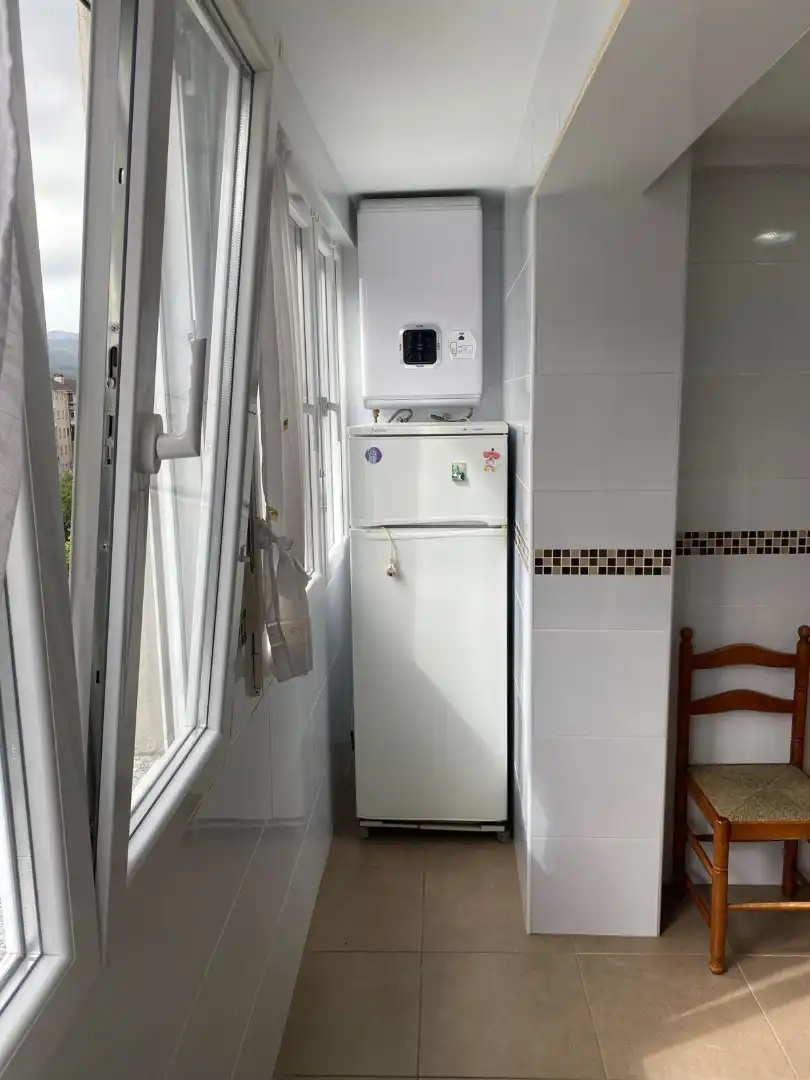 Baño de Piso en venta en Avilés con Amueblado y Balcón