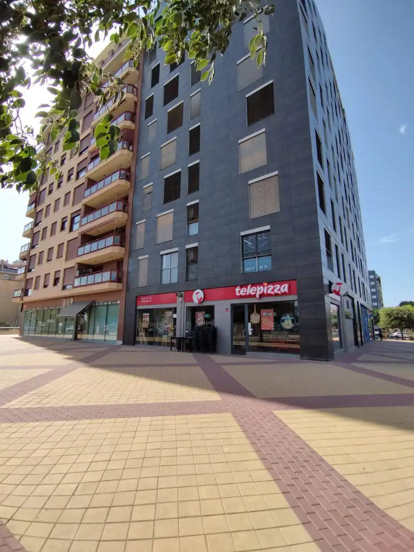 Außenansicht von Wohnung zur Miete in Murcia mit Ofen