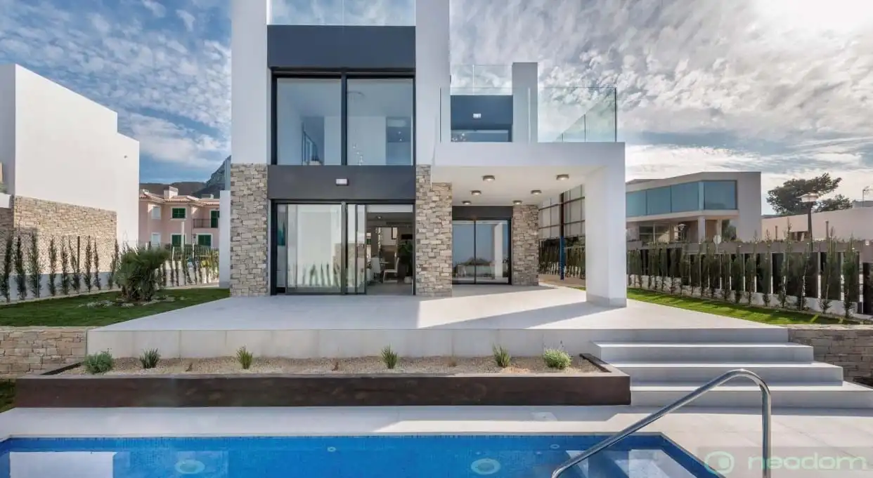Casa amb piscina en venda a Av. Montferrutx, imagen 2