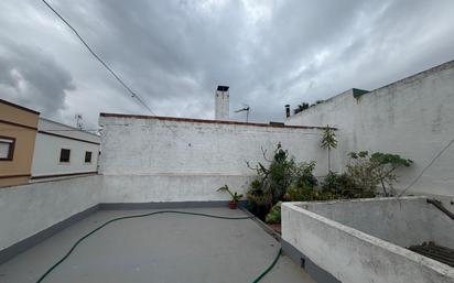 Exterior view of Single-family semi-detached for sale in Los Barrios