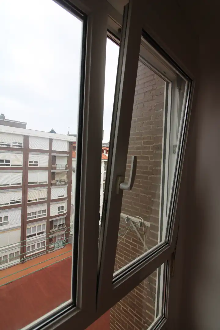 Dormitori de Pis en venda en Santander amb Calefacció i Moblat