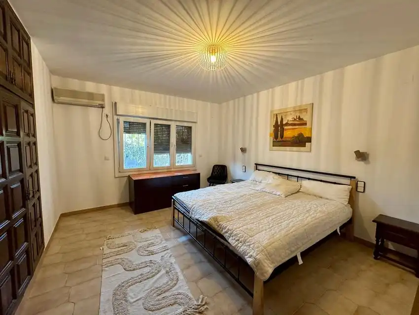 Dormitori de Casa o xalet en venda en Mont-roig del Camp amb Traster i Piscina