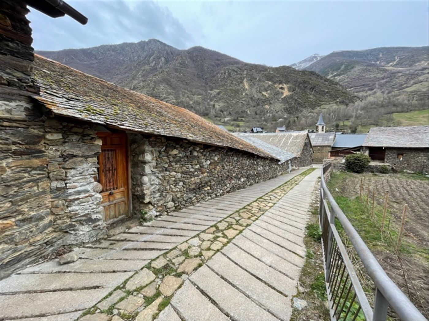 Vista exterior de Casa o chalet en venta en Alt Àneu con Trastero