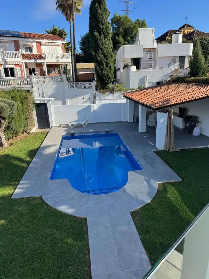 Piscina de Casa o chalet en venta en Rincón de la Victoria con Aire acondicionado, Calefacción y Terraza