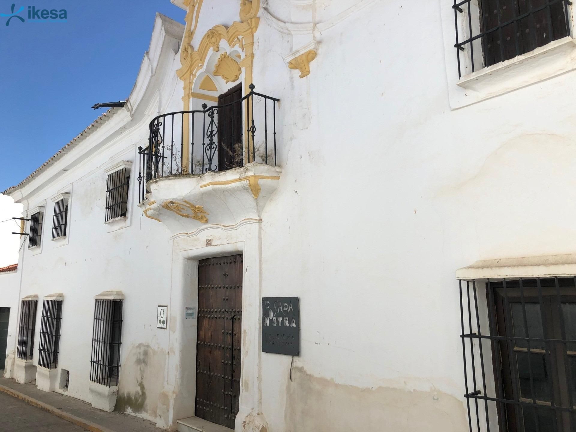 Vista exterior de Casa o xalet en venda en Ribera del Fresno amb Jardí privat