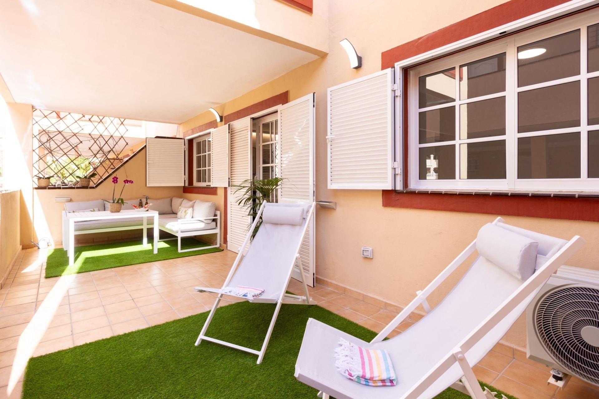 Terrassa de Apartament de lloguer en Arona amb Aire condicionat, Terrassa i Piscina comunitària