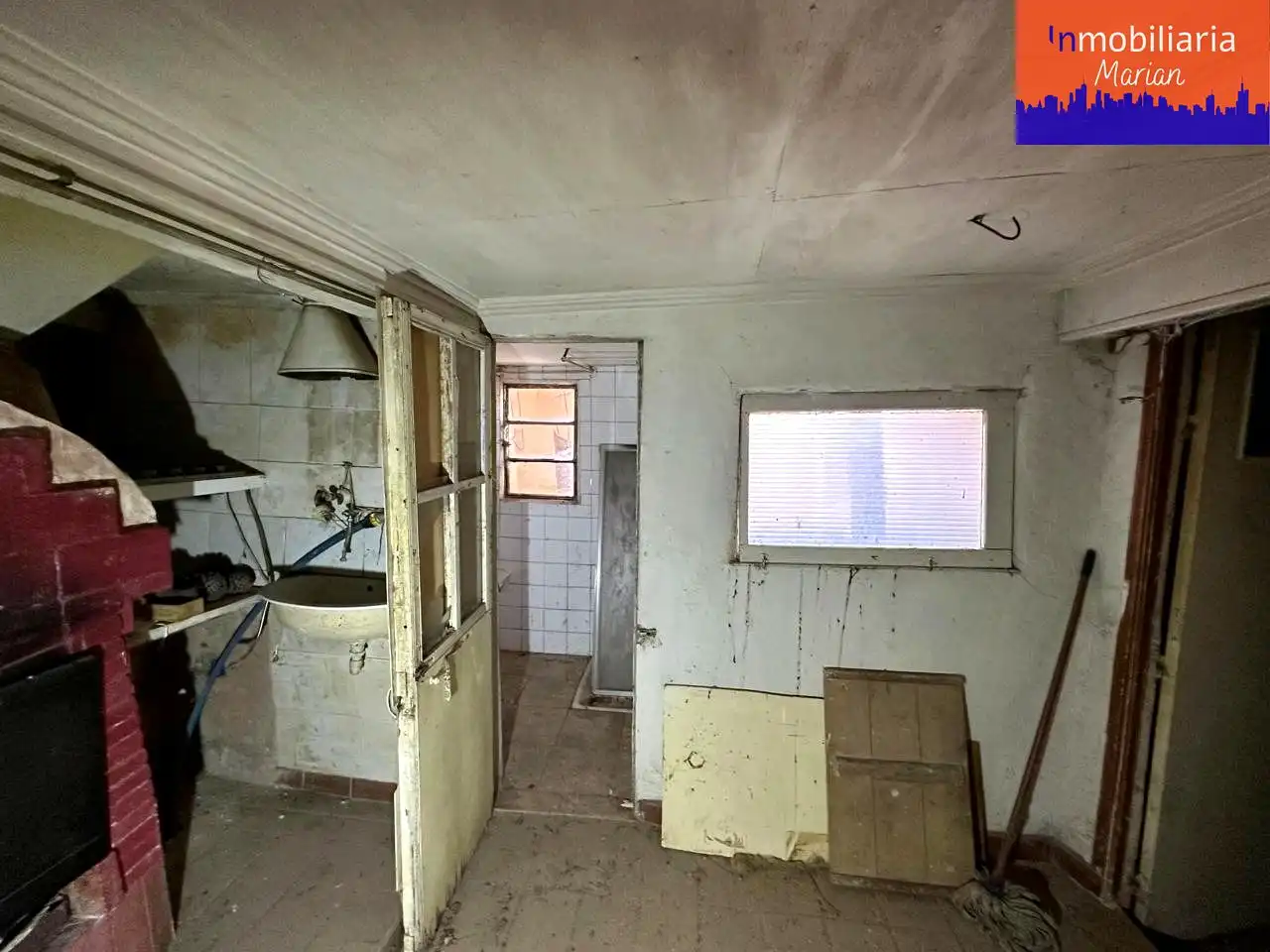Cocina de Finca rústica en venta en Hontoria de Valdearados
