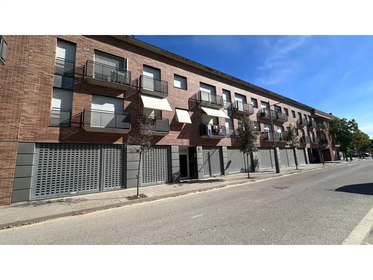 Local comercial en venta en Avenida Josep Pla, imagen 3