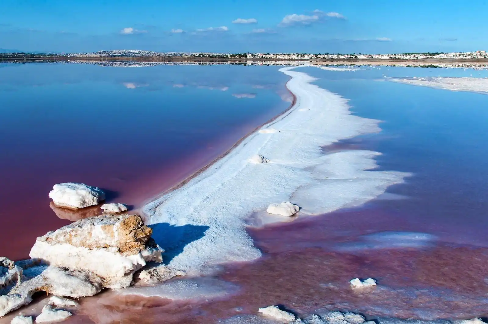 Außenansicht von Wohnungen zum Verkauf in Torrevieja mit Klimaanlage, Heizung und Möbliert