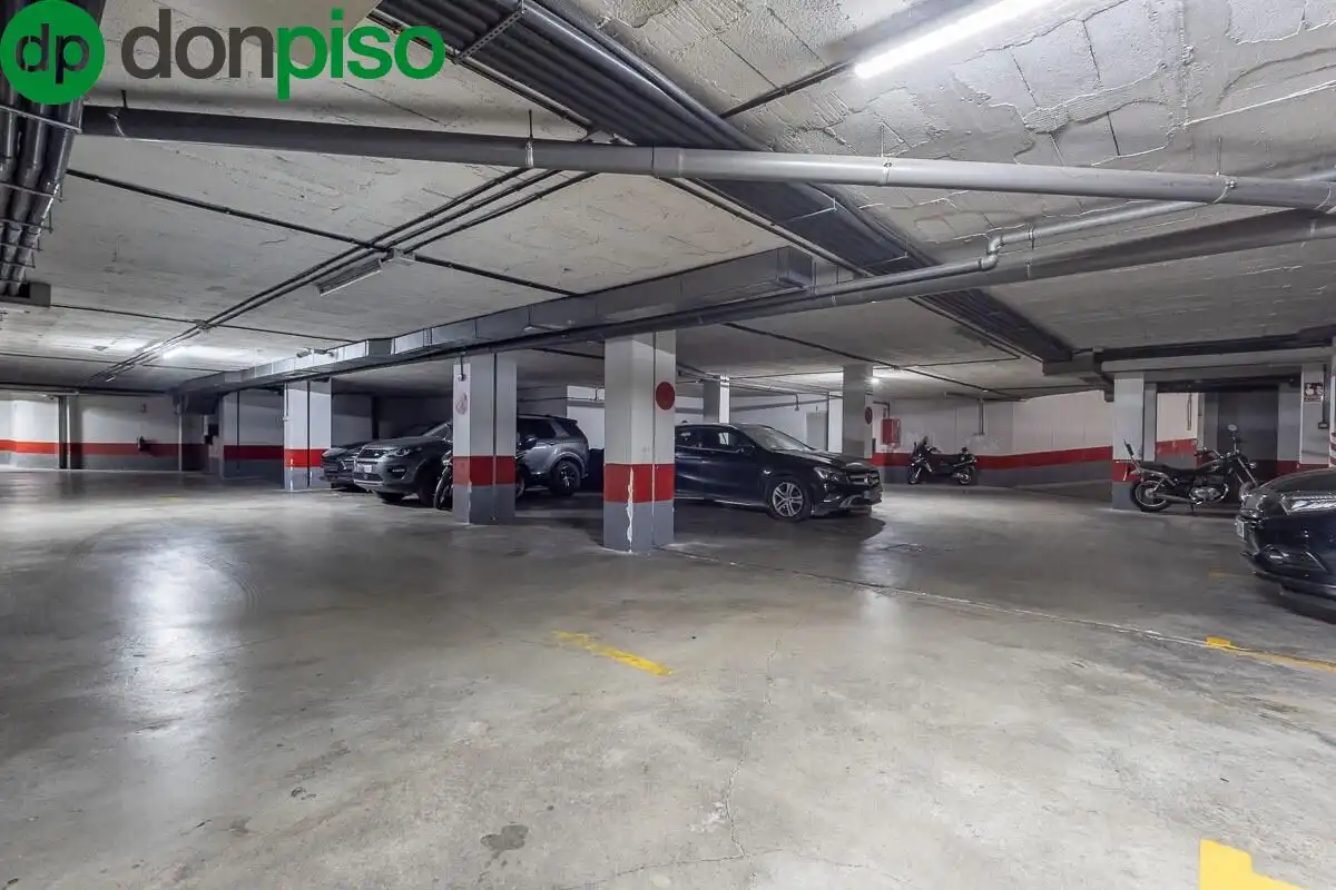Parkplatz von Garage zum Verkauf in Armilla