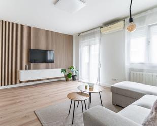 Living room of Flat for sale in  Madrid Capital  with Air Conditioner, Heating and Terrace