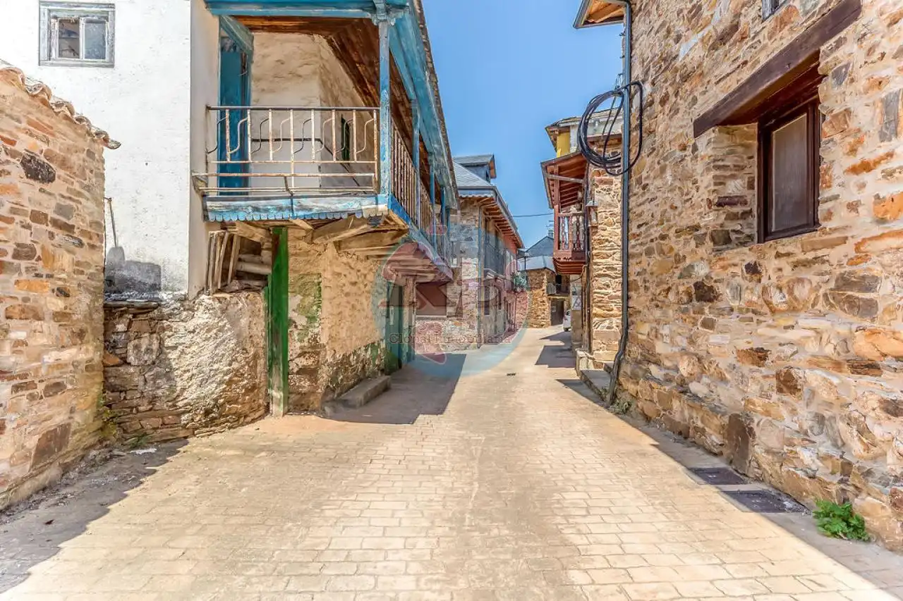 Exterior view of Houses for sale in Molinaseca
