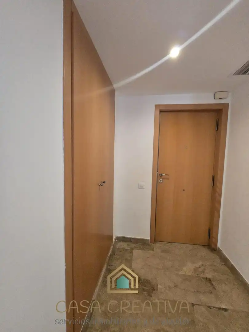 Wohnung zum Verkauf in Náquera mit Klimaanlage, Heizung und Privatgarten