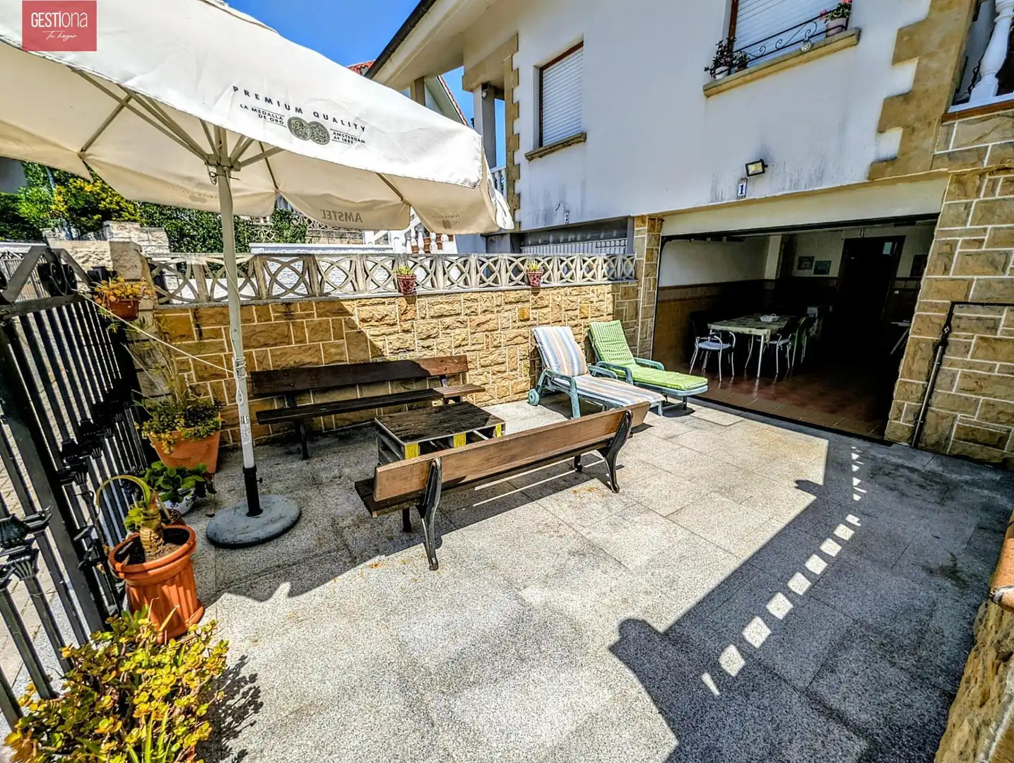 Terraza de Casa adosada en venta en Arnuero con Calefacción, Jardín privado y Terraza