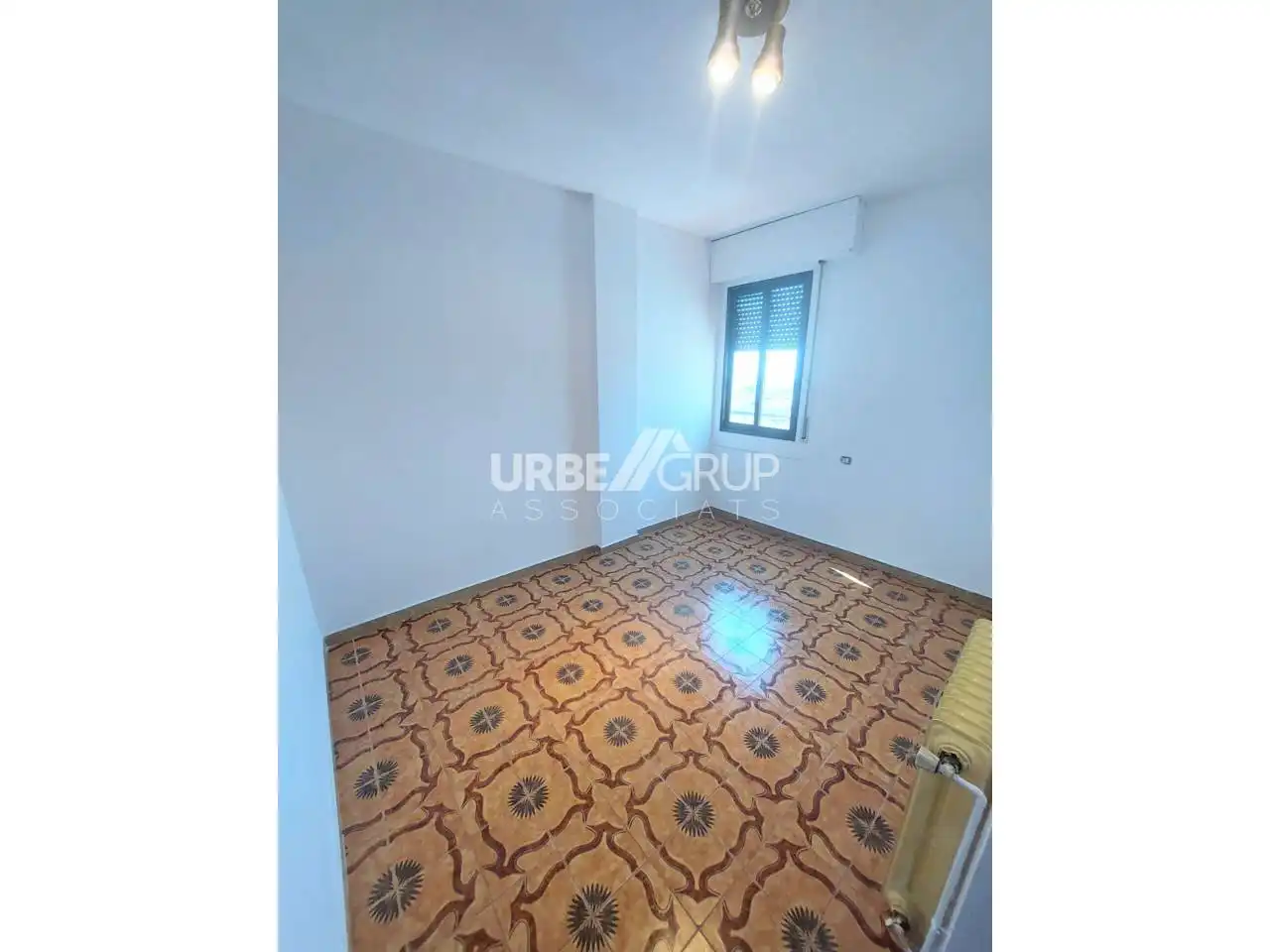 Habitación de Piso en venta en Terrassa con Calefacción, Terraza y Alarma