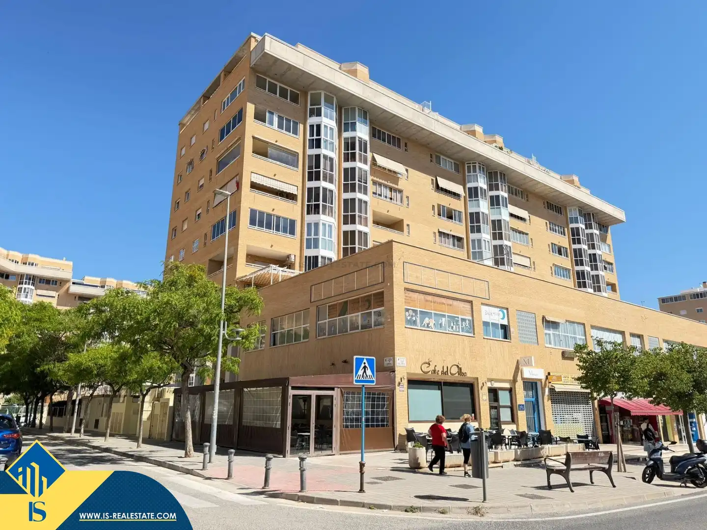 Vista exterior de Pis en venda en Alicante / Alacant amb Aire condicionat, Terrassa i Traster