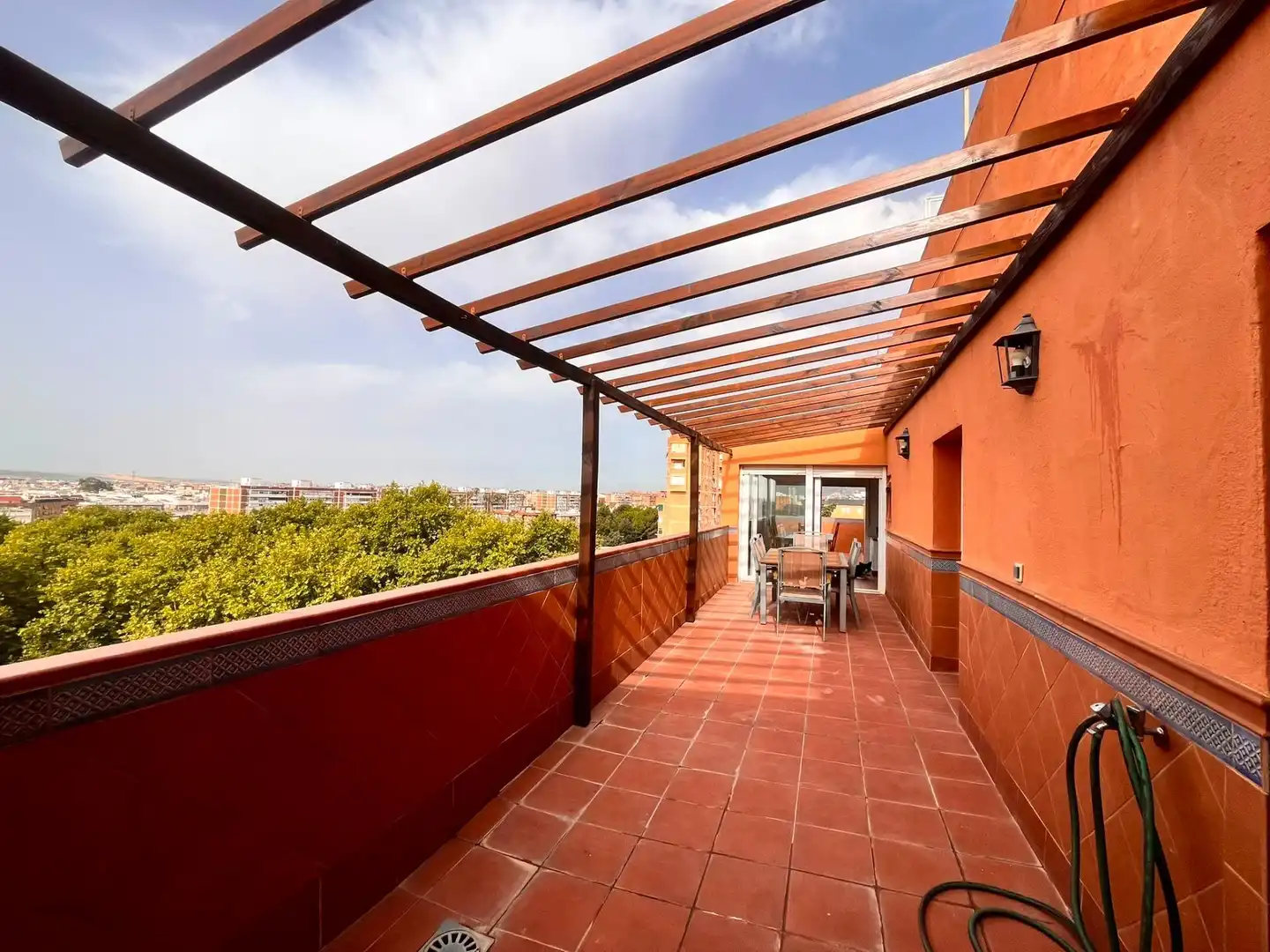Terrasse von Dachboden zur Miete in Córdoba mit Klimaanlage und Terrasse