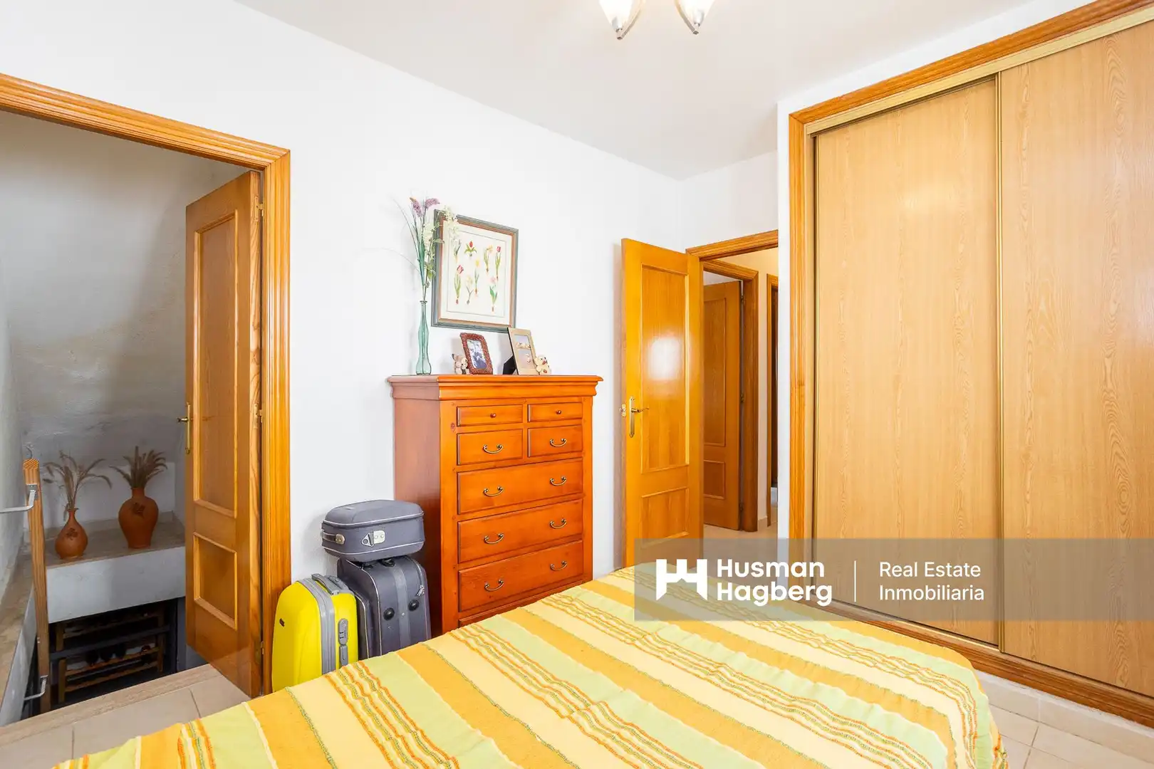 Dormitori de Casa adosada en venda en Cartagena amb Balcó