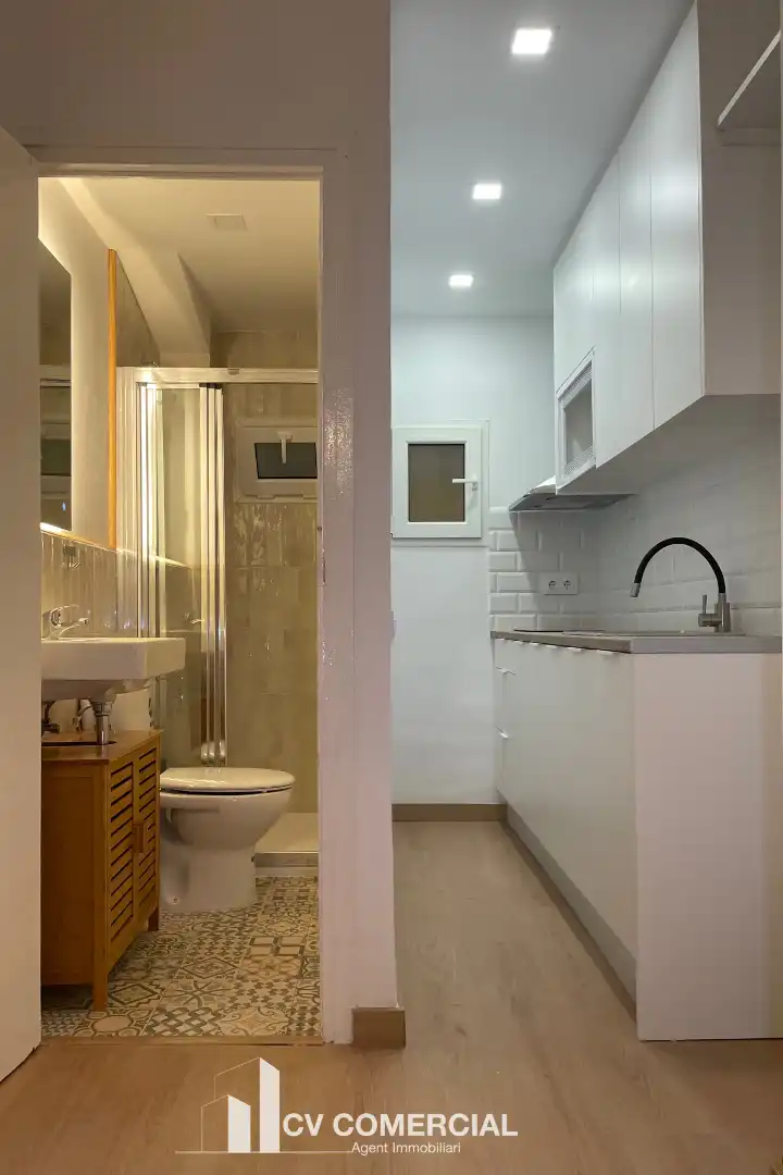 Bathroom of Office for rent in Barcelona