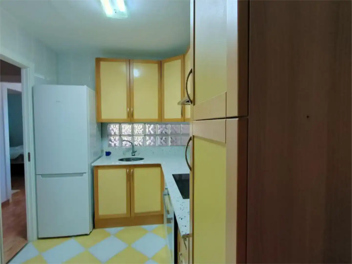 Cuina de Apartament en venda en Salou amb Aire condicionat, Piscina i Balcó