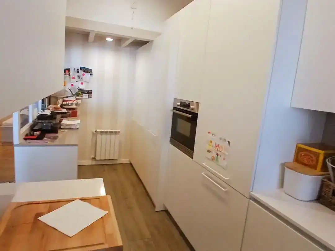 Kitchen of Duplexes for sale in Alp  with Parquet flooring, Storage room and Furnished
