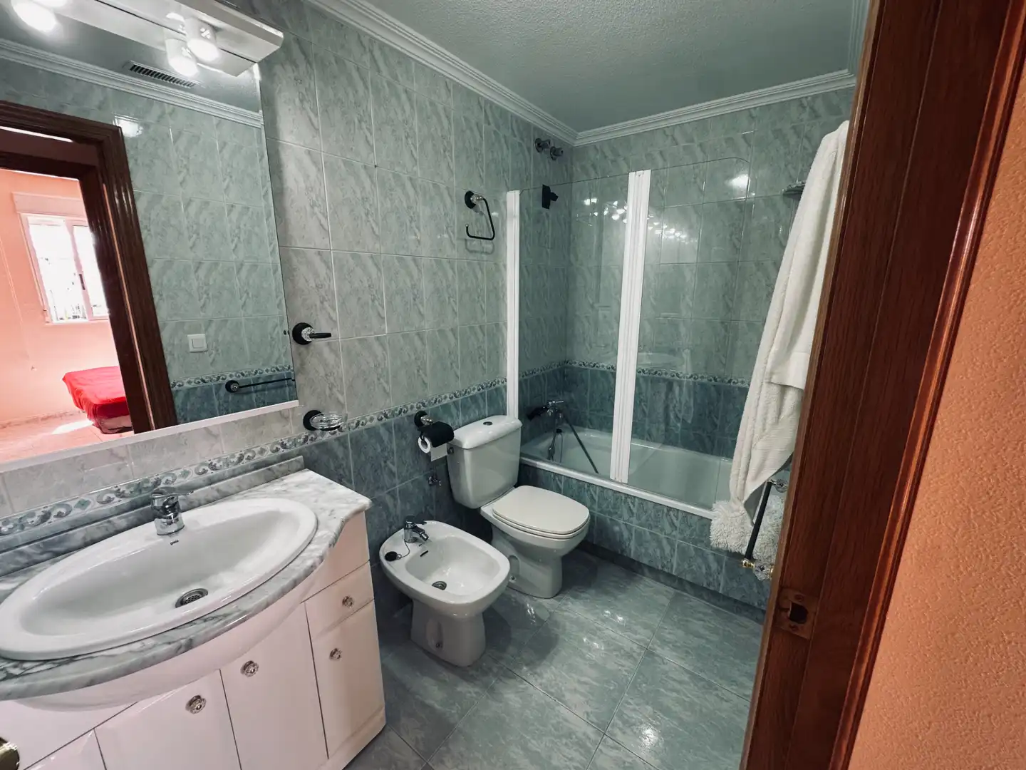 Badezimmer von Wohnung zur Miete in Santa Pola mit Klimaanlage, Terrasse und Möbliert