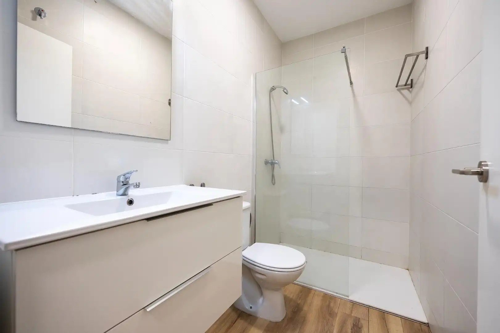 Baño de Oficina de alquiler en Campoamor - Altozano
