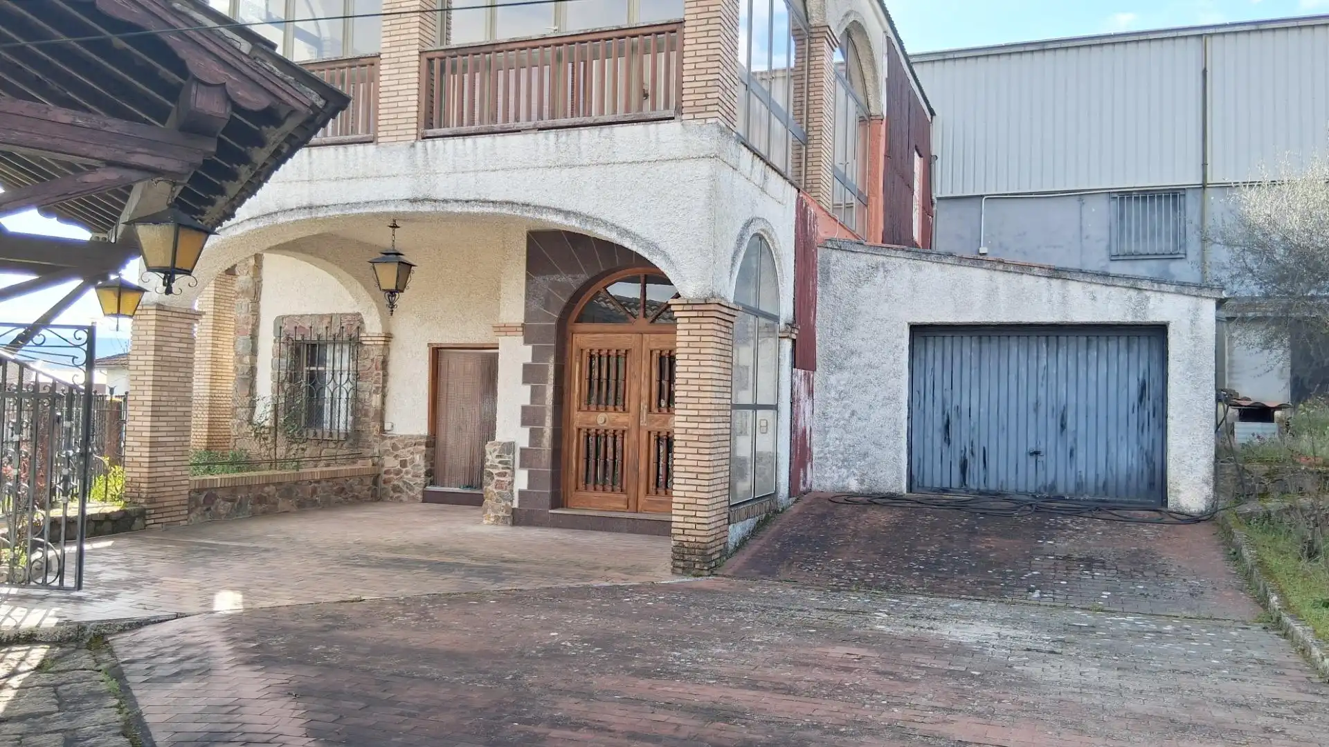 Vista exterior de Casa o chalet en venta en Sotoserrano con Calefacción, Terraza y Trastero