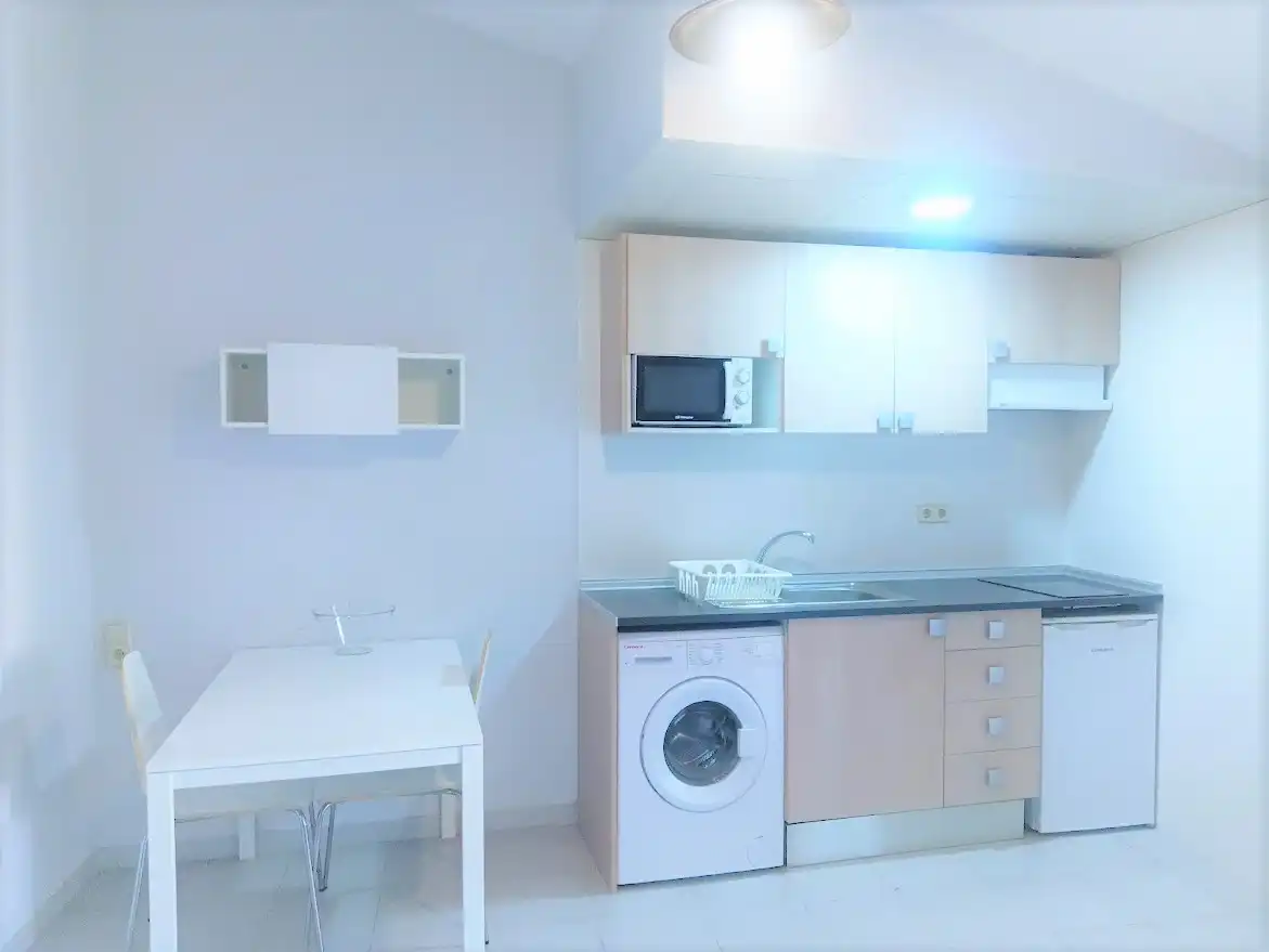 Küche von Wohnung zur Miete in Lleida mit Klimaanlage, Heizung und Terrasse