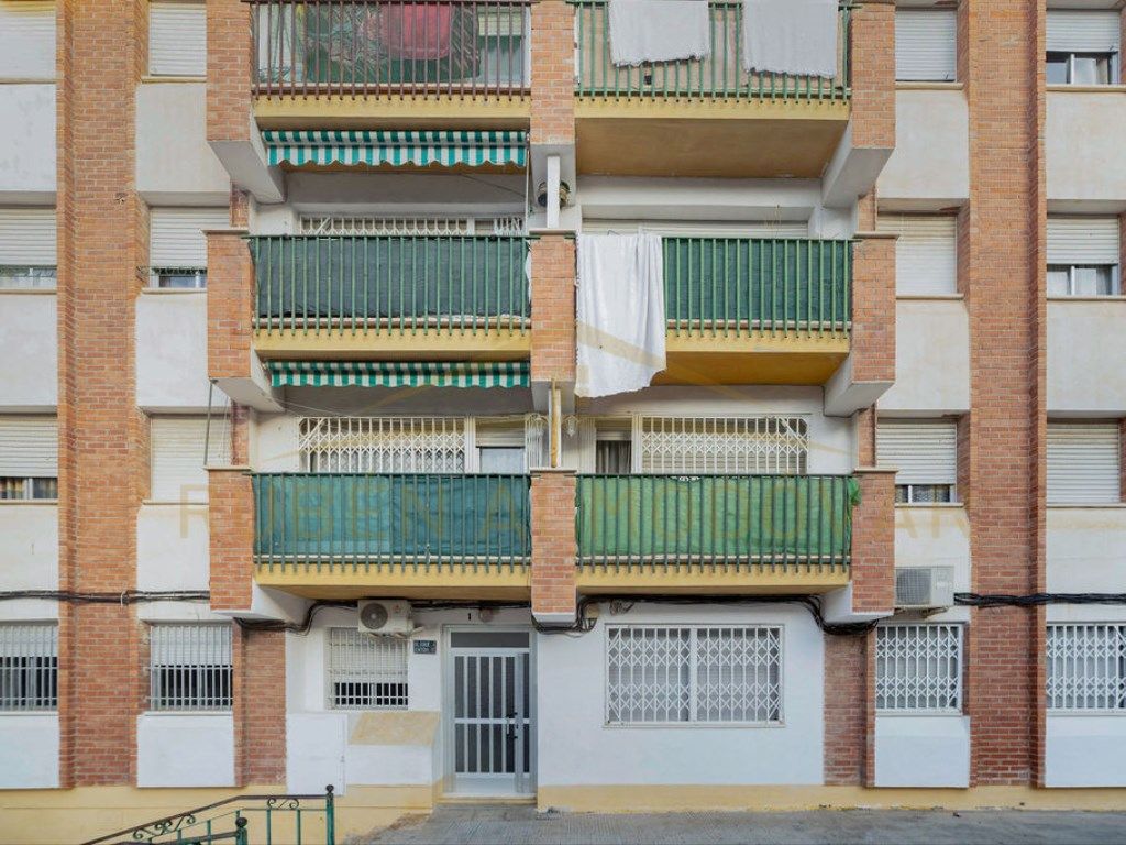 Vista exterior de Pis en venda en Orihuela