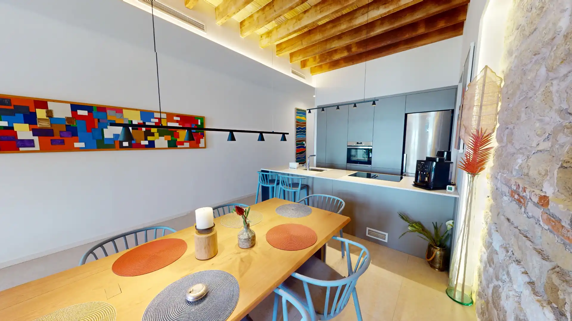 Küche von Wohnung zum Verkauf in Alicante / Alacant mit Klimaanlage, Privatgarten und Abstellraum