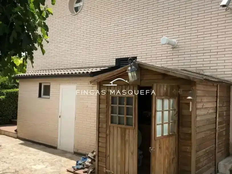 Casa con jardín en venta en Carrer Piera 0, imagen 4
