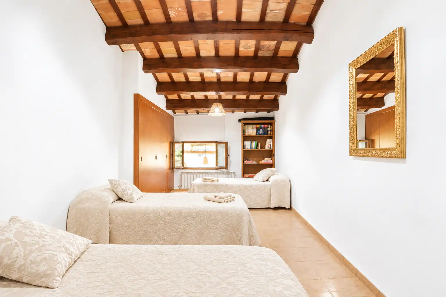 Casa rustica con piscina in vendita a Aiguaviva, imagen 7