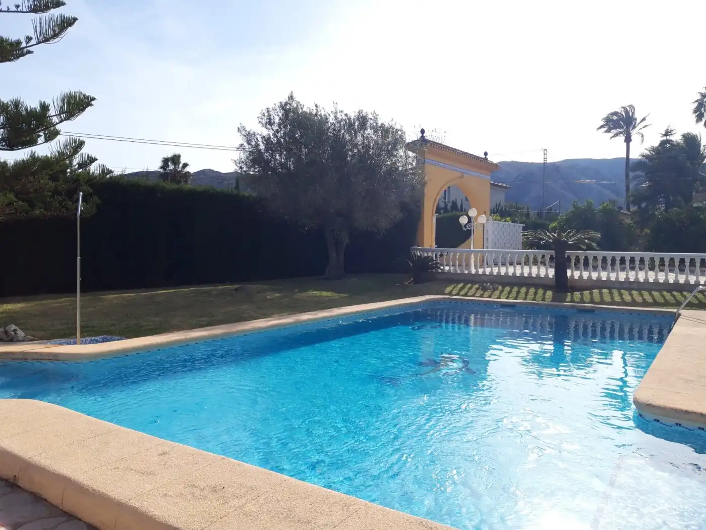 Piscina de Casa o chalet de alquiler en Pedreguer con Aire acondicionado, Calefacción y Jardín privado