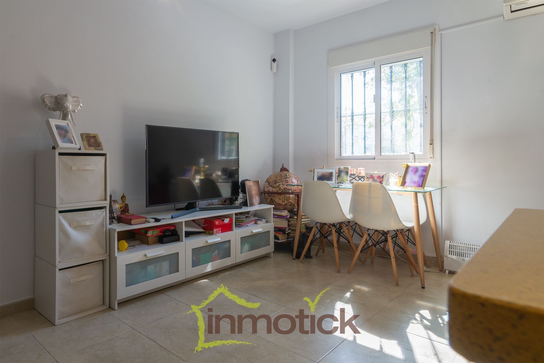 Living room of Flat for sale in  Huelva Capital