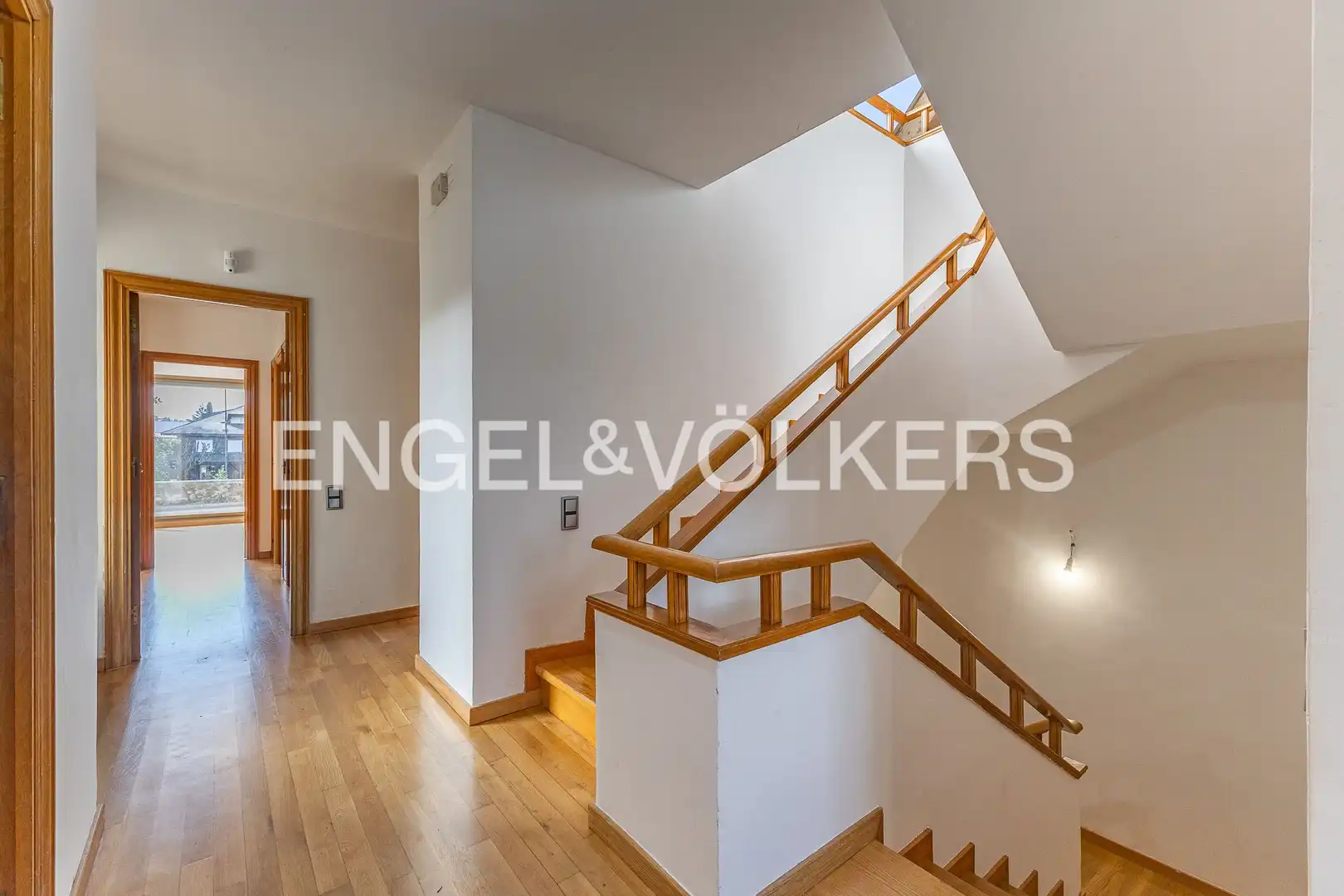 Casa o chalet de alquiler en Sant Cugat del Vallès con Calefacción, Jardín privado y Parquet