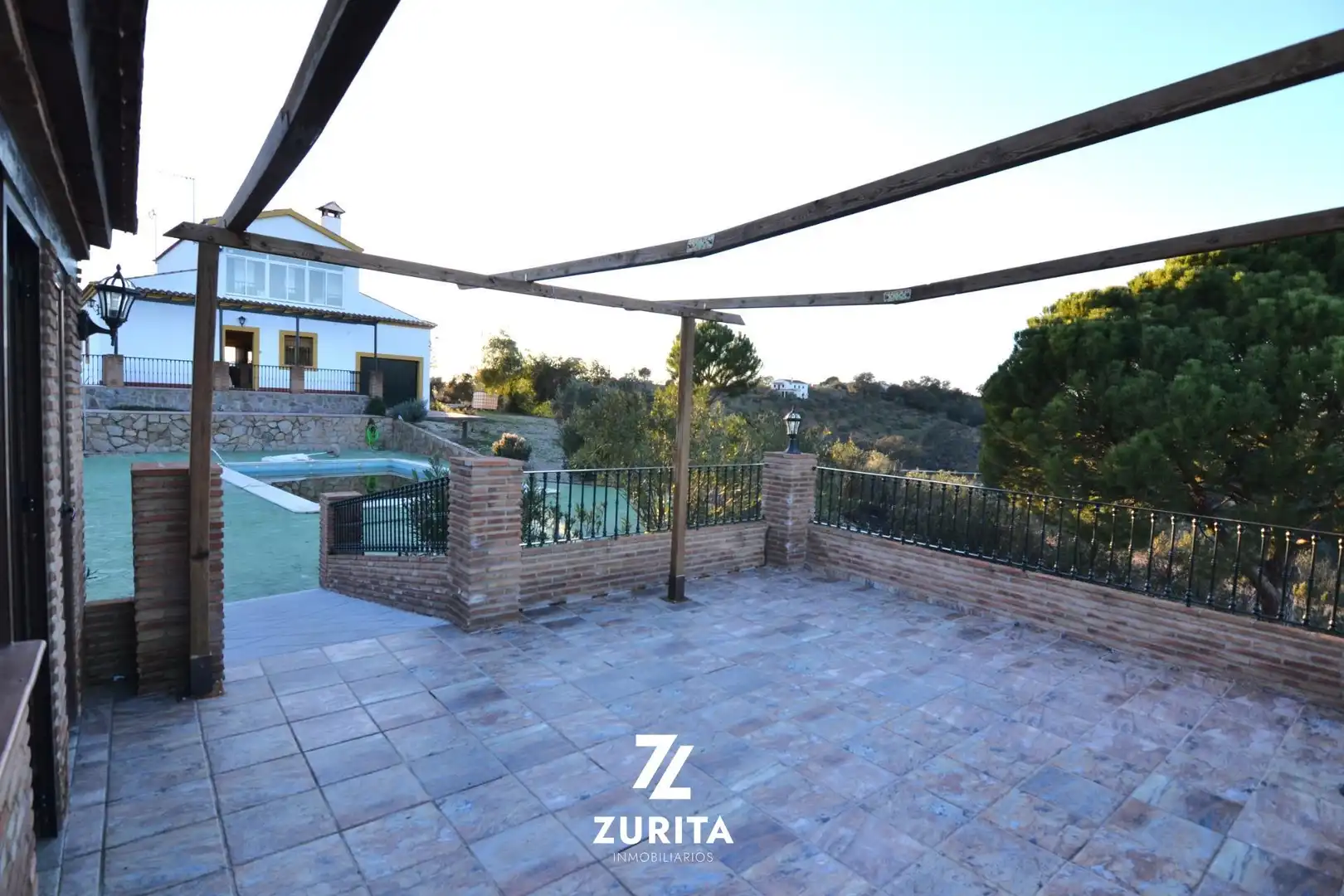 Casa rústica con piscina en venta en Zona Pantano Martín Gonzalo, imagen 4