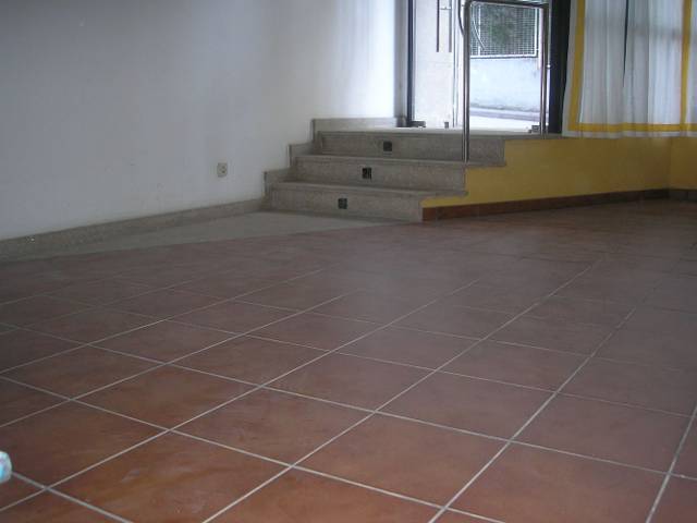 Local comercial en Venta en Rúa Doutor Maceira en Conxo