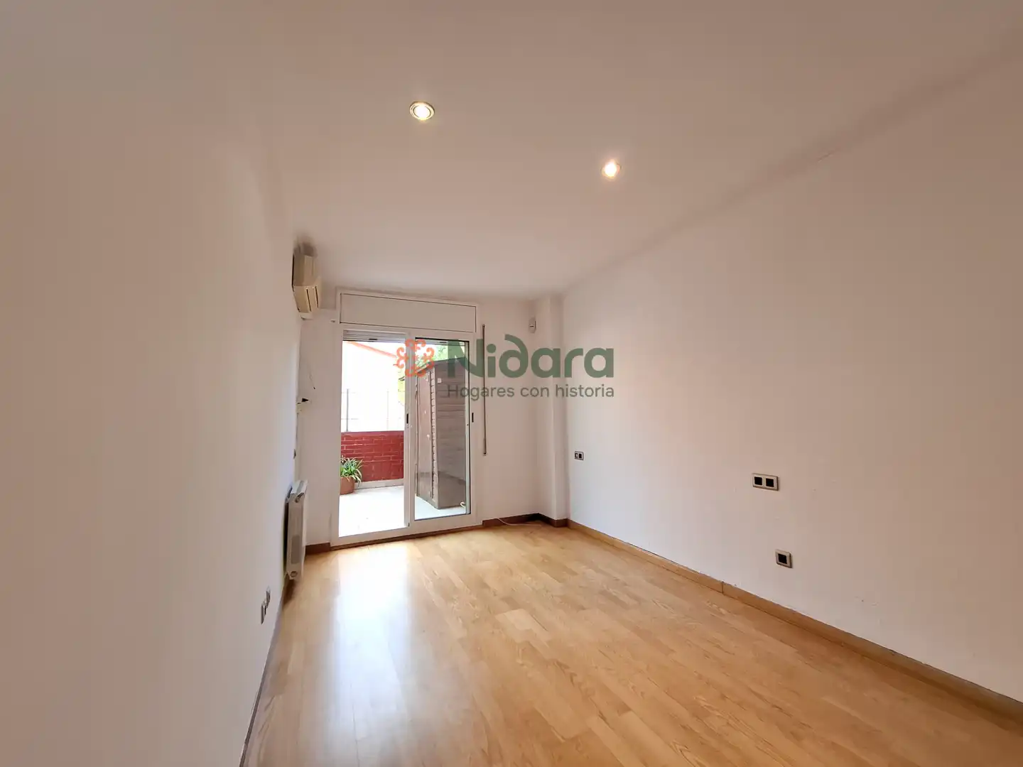 Bedroom of Flat for sale in Mollet del Vallès  with Air Conditioner, Heating and Parquet flooring
