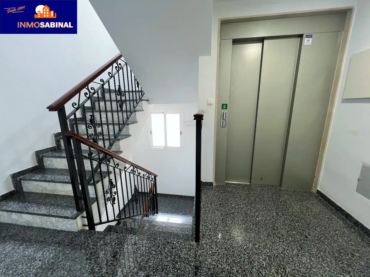 Flat for sale in Roquetas de Mar  with Air Conditioner, Terrace and Furnished