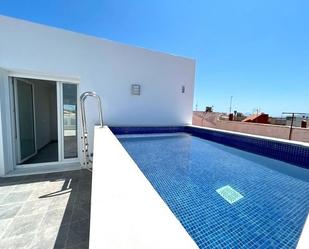 Swimming pool of House or chalet for sale in Piles  with Air Conditioner, Heating and Terrace