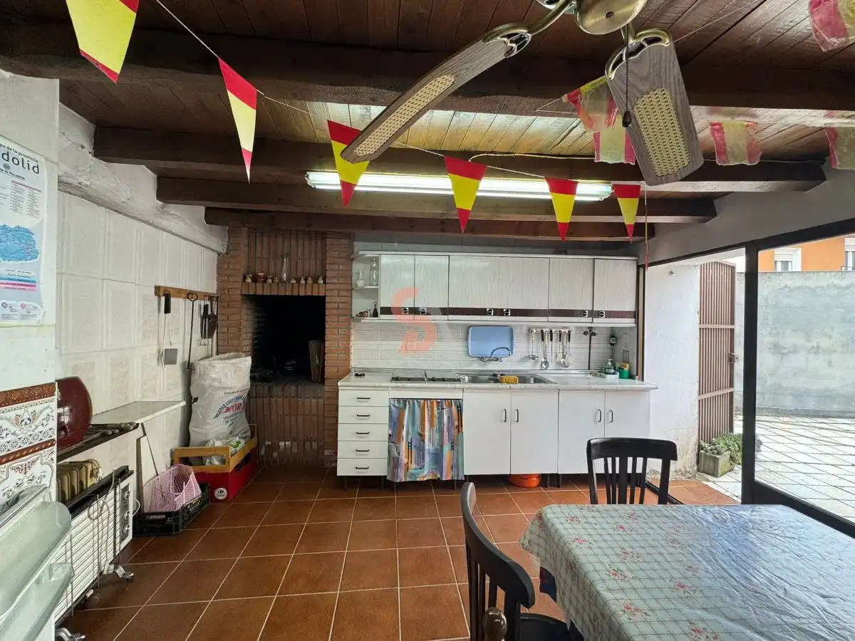 Cocina de Piso en venta en Cigales con Calefacción, Terraza y Trastero