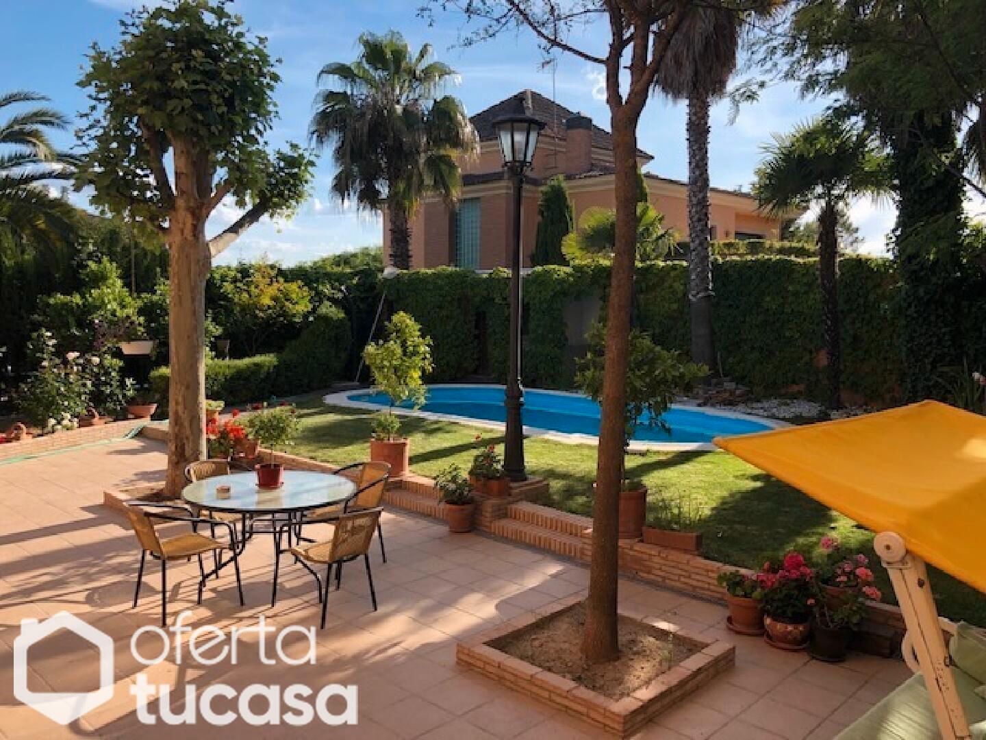 Jardí de Dúplex en venda en Baeza amb Jardí privat, Terrassa i Piscina