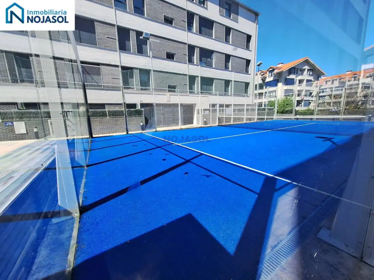 Parkplatz von Wohnungen zur Miete in Noja mit Heizung, Terrasse und Möbliert