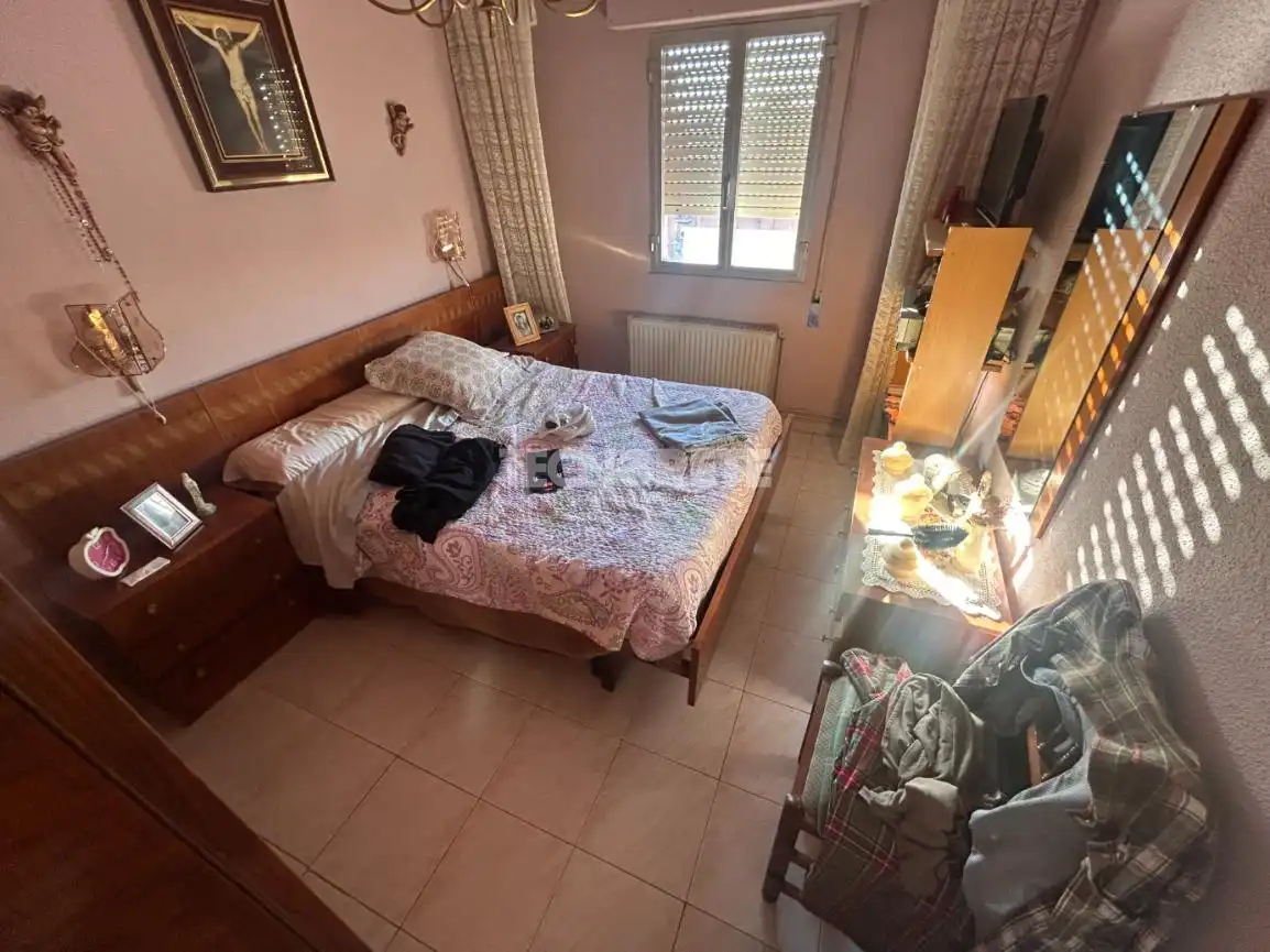 Dormitori de Pis en venda en Guadalajara amb Aire condicionat i Calefacció