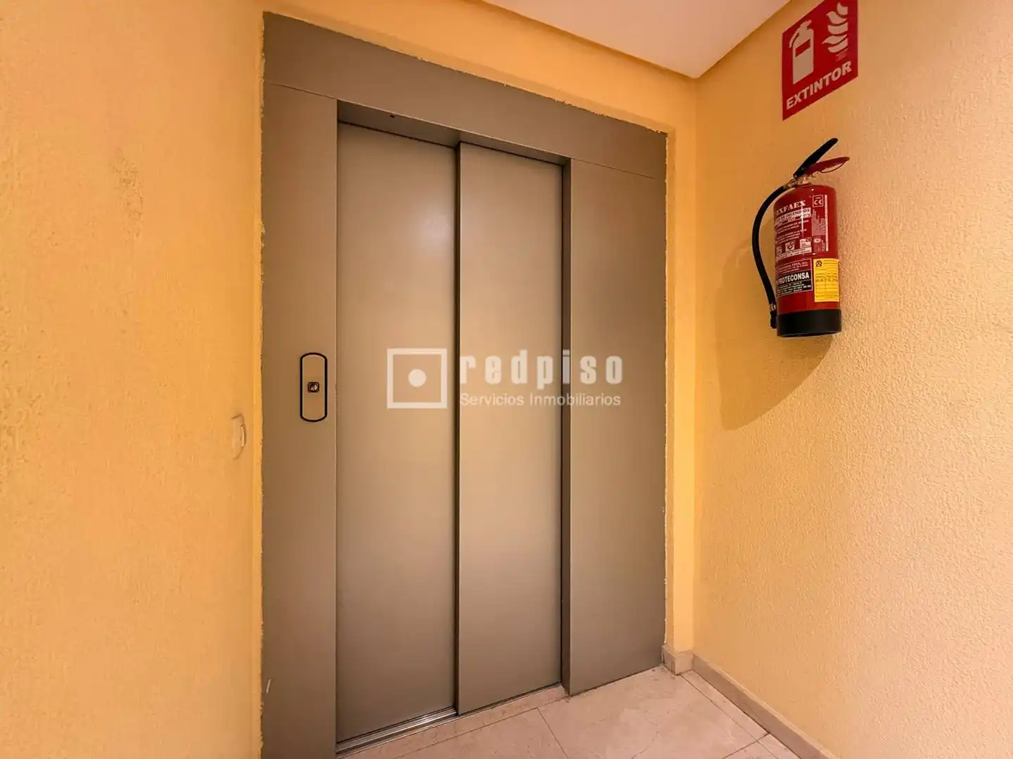 Flat for sale in Collado Villalba  with Air Conditioner, Heating and Private garden